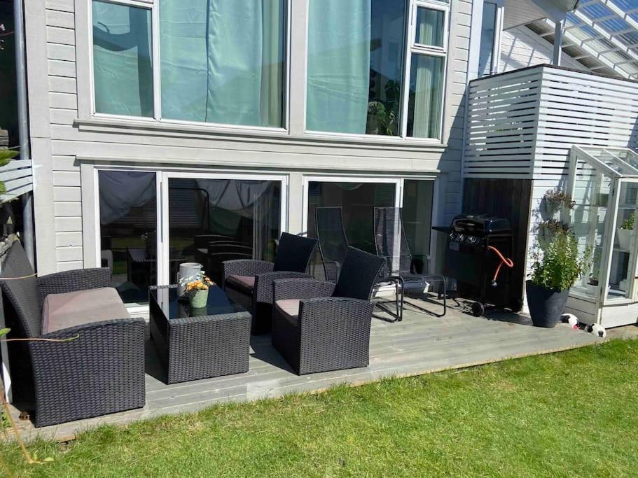 Apartment Koselig Kjellerleilighet Ca 25 Minutter Kjoring Fra Sentrum *
